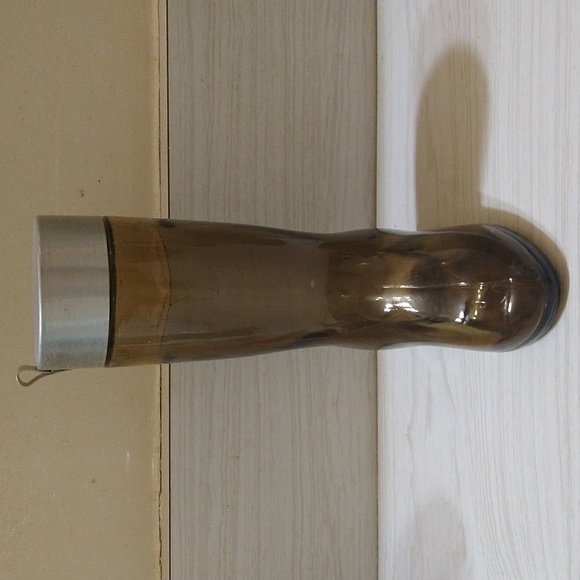 Vintage 1965 Avon Boot Bottle - Picture 2 of 5